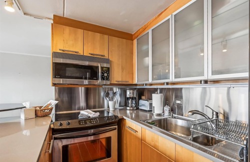 Stowe Area Condominio | Notchbrook 5 Apt: 1 br, large deck, seasonal pool, community amenities!