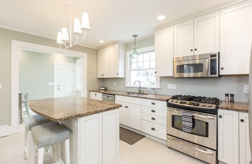 Northeast South Bend Casa | Notre Dame Home -7/10 of a mile from ND stadium