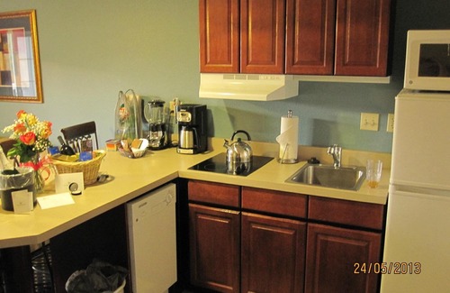 Mishawaka Apartamento | Notre Dame vs Wake Forest Weekend!! 5 minutes from the stadium!