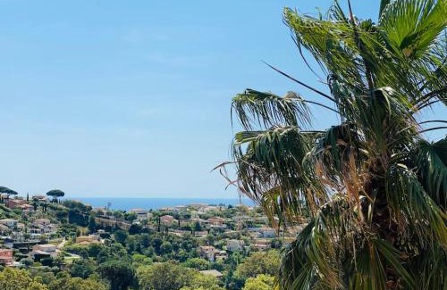 Sainte-Maxime Apartamento | Notre Maísoinette Schönes Reihenendhaus mit schöner Terrasse Meerblick