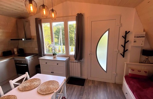 Metabief Casa | Nouveau chalet romantique à la montagne avec jacuzzi et sauna privatif