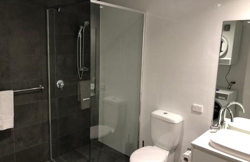 Broadmeadow Apartamento | Nouveau On Young