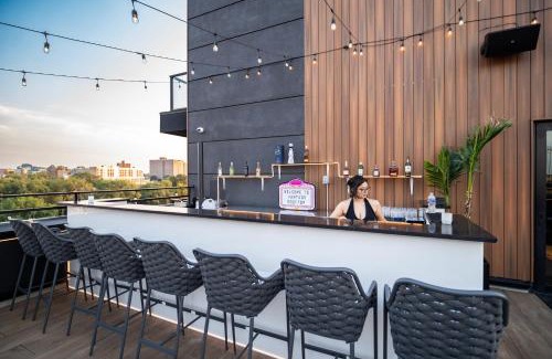 East Williamsburg Hotel | Nova Hotel Brooklyn