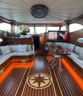 Bebek Alquiler De Eote | Nova Yachting