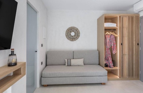 Apollonia Hotel | Nove Milos Luxury by Estia