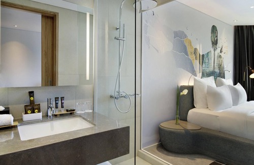 Menteng Hotel | Novotel Jakarta Cikini Hotel
