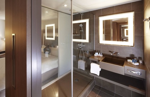 London Borough of Hounslow Hotel | Novotel London Brentford