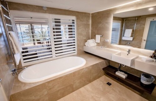 North Wollongong Hotel | Novotel Wollongong Northbeach