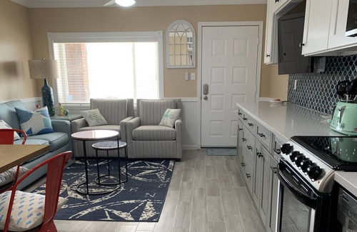 Admiral Estates Condominio | Now accepting bookings for off season and 2024 rentals.