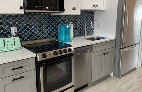 Admiral Estates Condominio | Now accepting bookings for off season and 2024 rentals.