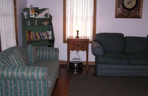 Westbrook Center Cabaña | Encantador tranquilo actualizado 1921 Cottage en West Beach Connecticut