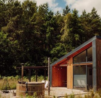 gmina Siemysl Casa | Nowoczesne Domki na Łące & Domki na Drzewie - Kołobrzeg - Sauna & Balia - PolanaGlamp