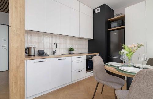 Katowice Apartamento | Nowoczesne Studio dla 4 Osób z Balkonem by Noclegi Renters