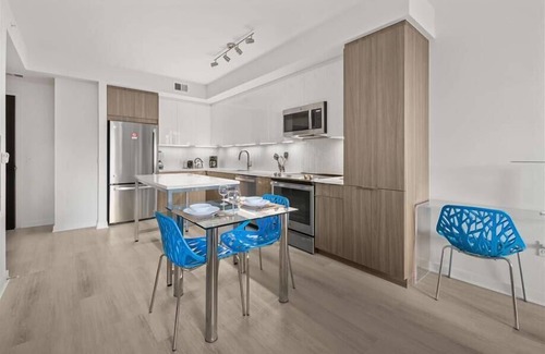 NoMa Hotel | nr Navy Yard 1BR w/ Parking & Shopping Closeby | DC