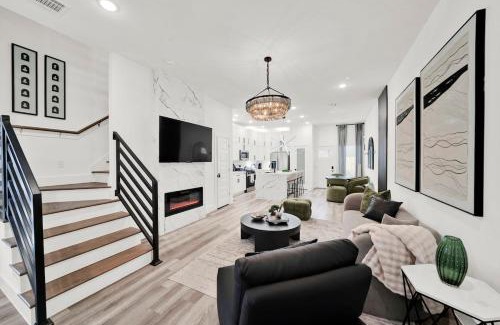 OST - South Union Apartamento | NRG Black Lounge Townhome Close to all Stadiums downtown & City Life