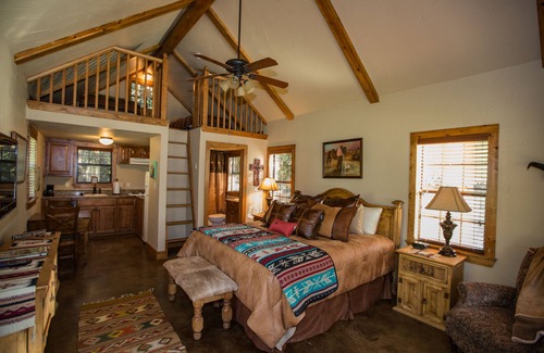 Decatur Casa | NRS Guest Ranch