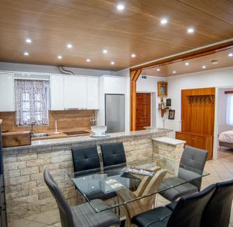 Zalongo Casa | NS Villa Archangelos
