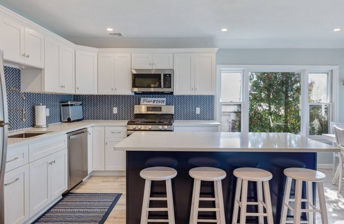 Onset Casa | Stonebridge House, Onset Waterfront- Unit A