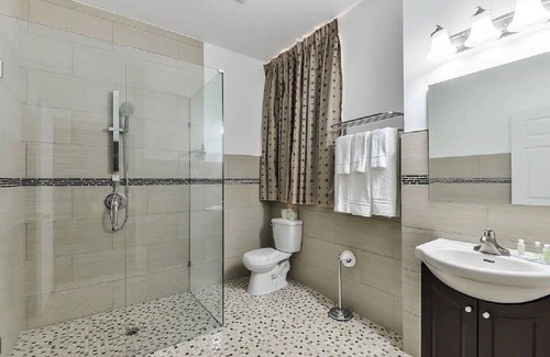 Mississauga Hotel | Nu Hotel Toronto