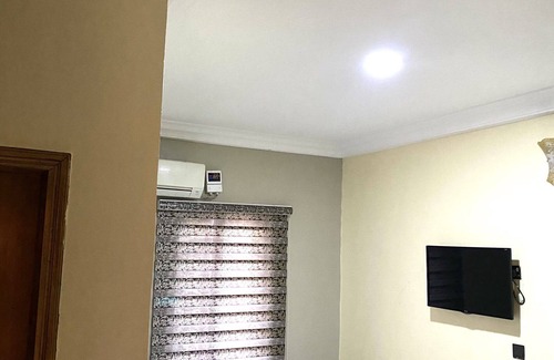 Enugu Hotel | Nue Crest Hotel & Suites