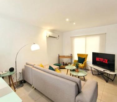Entrada Apartamento | NUEVA Hermosa casa vía Samborondón Coliving Ecuador
