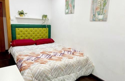 Centro y casco histórico Apartamento | NUEVO 8 minutos ayuntamiento, 10 catedral, WIFI