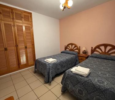 Nohales Casa | Nuevo Hostal Rasil