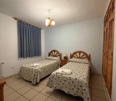 Nohales Casa | Nuevo Hostal Rasil