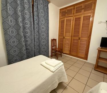 Nohales Casa | Nuevo Hostal Rasil