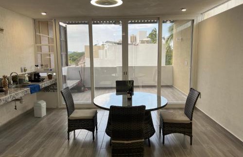 Manzanillo Apartamento | Nuevo penthouse con terraza privada, alberca , area infantil y pet friendly