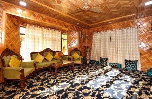 Srinagar Casa | Nuh Villa - Luxury stay with Kashmiri Warmth