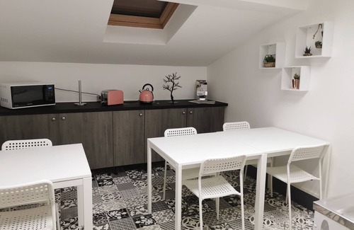 Macon Apartamento | Nuit Tendance à Mâcon 2 - 2 Adultes et 2 Enfants