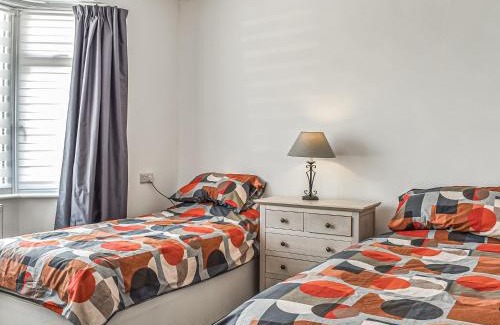 Poole Casa | Number 12