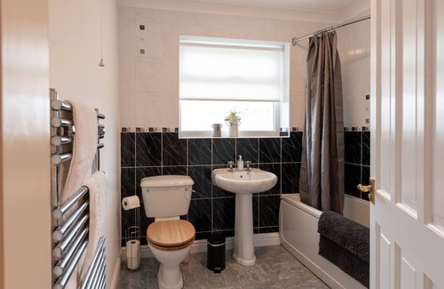 Llanfaelog Casa | Number 3 - A retreat in Llanfaelog, Anglesey
