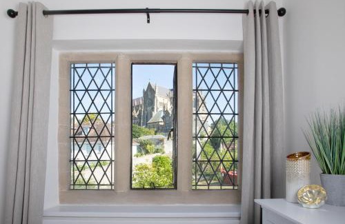 Arundel Casa | Number 42 By The Butler Collection