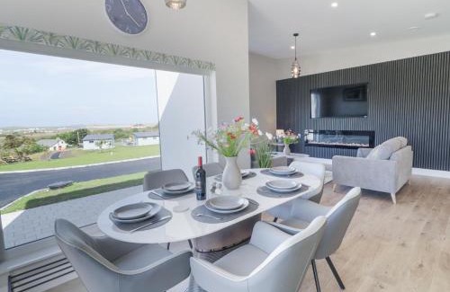 Derrybeg Casa | Number 6 Villa - The View