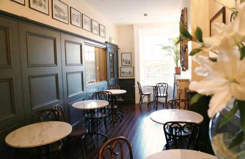 Londonderry Casa | Number 8 The Townhouse