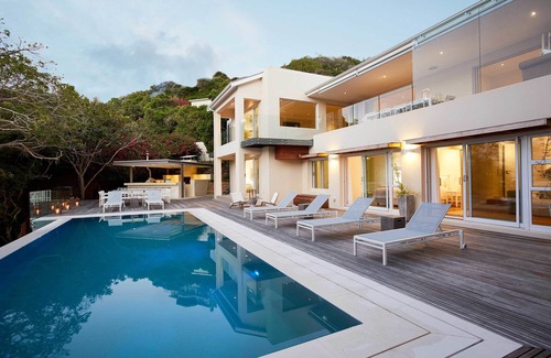 Knysna Villa | Number Eleven Self Catering Villa