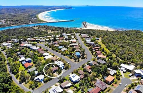 Camden Head Casa | Number One - tranquility, views, walk to beach
