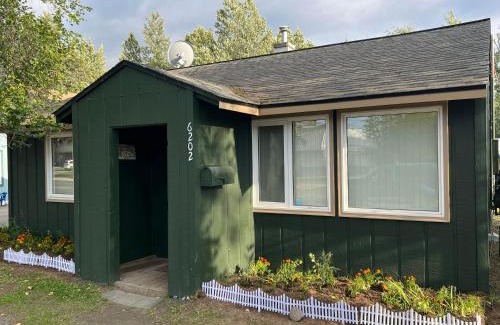 Northeast Anchorage Casa | Nunaka Valley Cottage