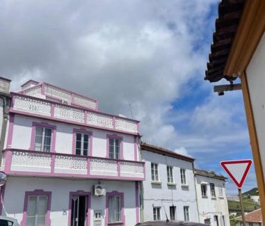 Praia da Vitoria Casa | Nunes Praia
