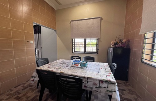 Kampung Gong Limau Villa | Nurbayu Villa (3 and 4 bedroom Villa) Kemaman
