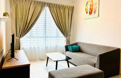 Bukit Baru Apartamento | Nureenas Residence Condominium
