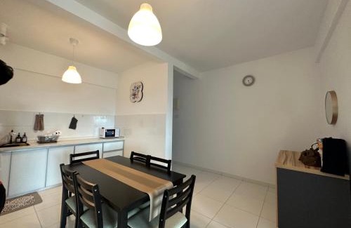 Bukit Baru Apartamento | Nureenas Residence Condominium
