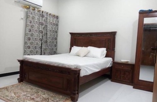 PECHS Hotel | Nursery In Guest House