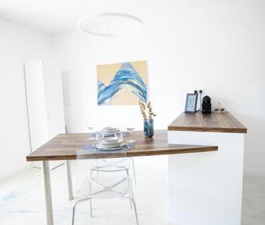 Bagnols-sur-Ceze Apartamento | NUXIA Suites&SPA - L'Art Design