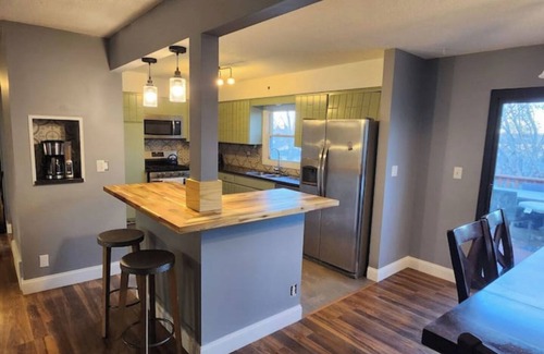 North Central Omaha Casa | NW Omaha home, fit for families