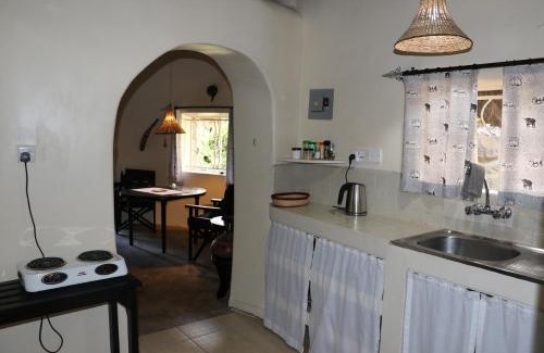 Nairobi Cabina | Nyati Hill Cottages