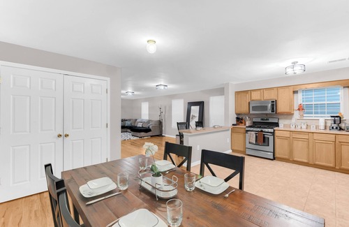 Ampere Casa | NYC-EWR-Downtown Newark Commuter Retreat