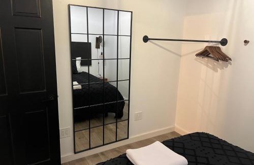 Bedford-Stuyvesant Apartamento | NYC Speakeasy-BedStuy Chapel